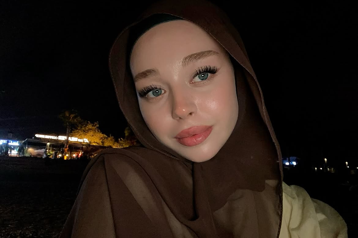 Sulak Sevgiye Doymuş Kadın Bayan Escort Nehir